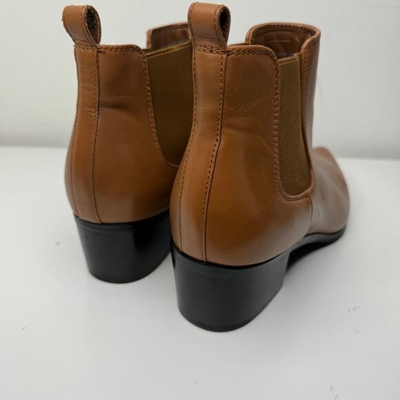 Blondo Emelia Waterproof Ankle Boots in Caramel 10 - Picture 6 of 10